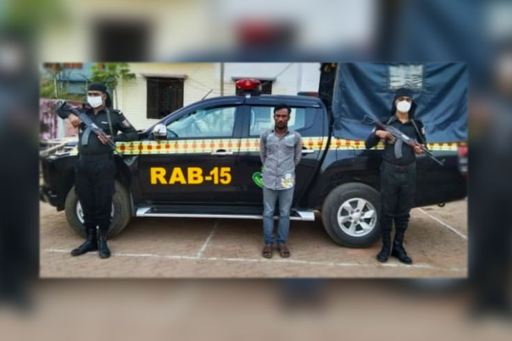 ইয়াবাসহ-রোহিঙ্গা-মাদক-কারবারি-গ্রেপ্তার
