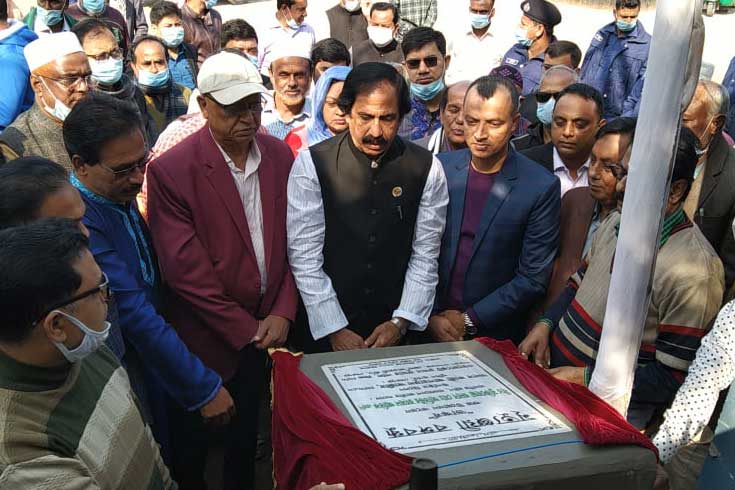 আ-লীগ-বানাচ্ছে-ভাস্কর্য-মৃত্যুঞ্জয়ী-বঙ্গবন্ধু