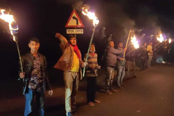 বাঘা-যতীনের-ভাস্কর্য-ভাঙচুর-প্রতিবাদে-মশাল-মিছিল