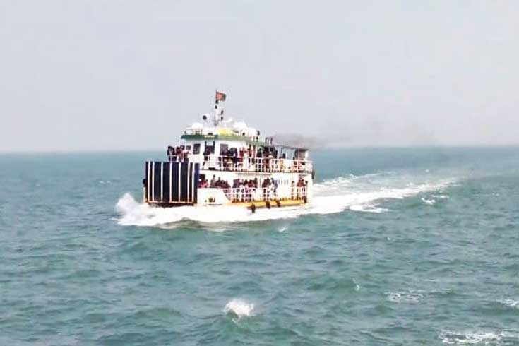 ৯৯৯-এ-কল-সাগর-থেকে-পর্যটক-উদ্ধার