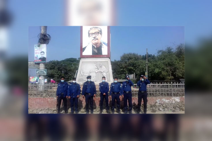পুলিশি-প্রহরায়-শেরপুরের-সব-ভাস্কর্য-ও-মুর‌্যাল