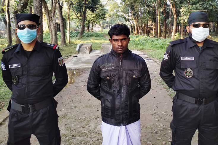 ৪০০-পিস-ইয়াবাসহ-মাদক-কারবারি-গ্রেফতার