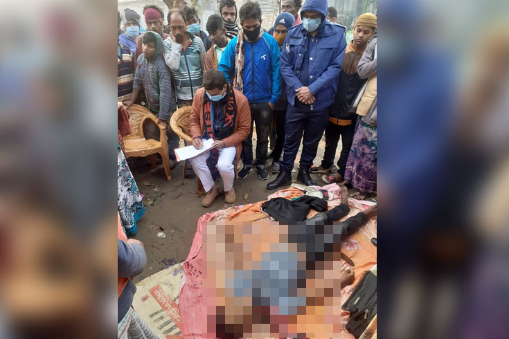 ঘরের-পাশের-গাছে-ঝুলছিল-চালকের-মরদেহ
