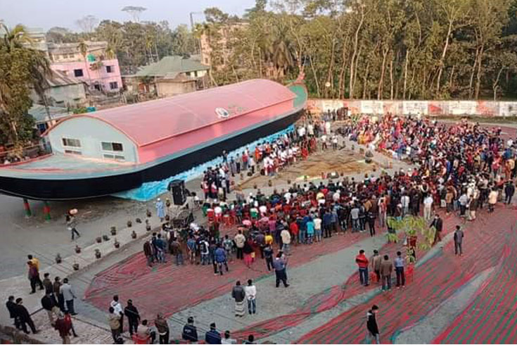 বরগুনায়-দেশের-প্রথম-নৌকা-জাদুঘর
