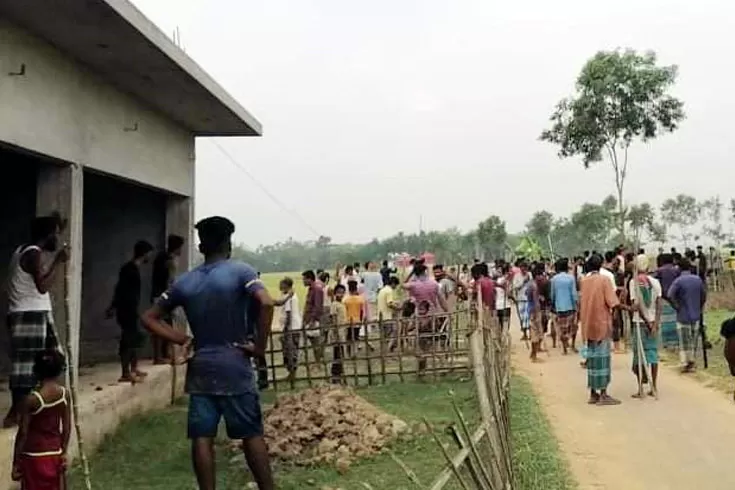 অটোচাপায়-কুকুরের-মৃত্যু-সংঘর্ষে-আহত-৫০