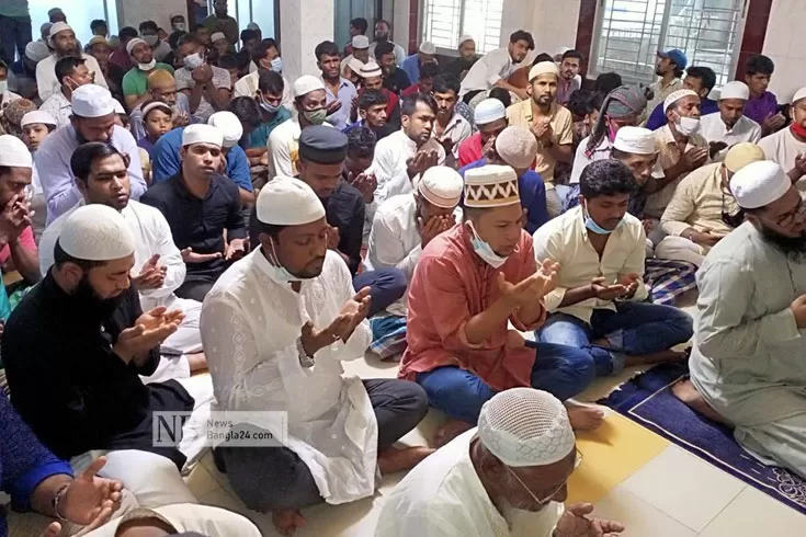 গাজীপুরে-খালেদা-জিয়ার-রোগমুক্তির-জন্য-দোয়া 

