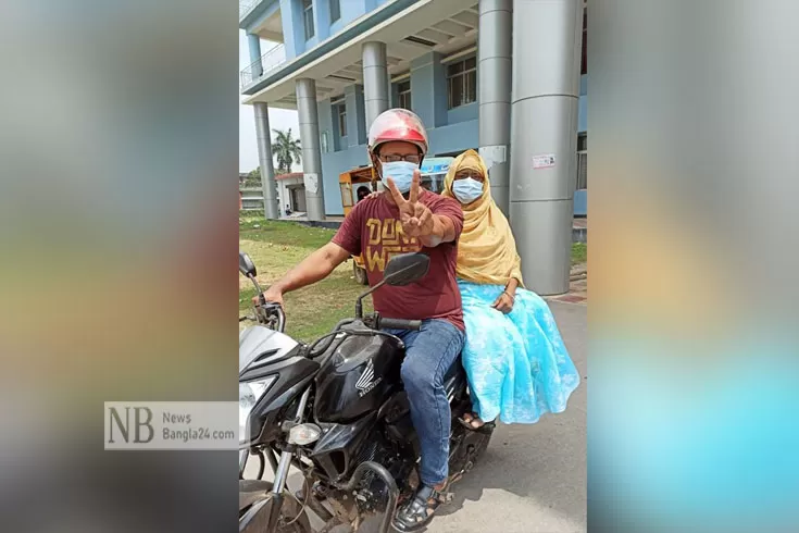 মোটরসাইকেলেই-বাড়ি-ফিরলেন-সেই-মা