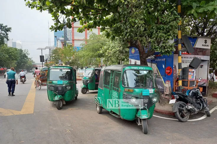 মামলা-দিয়েও-ঠেকানো-যাচ্ছে-না-অটোরিকশা