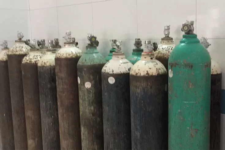 কুষ্টিয়ায়-অক্সিজেন-সিলিন্ডারের-মজুত-পর্যাপ্ত-সিভিল-সার্জন