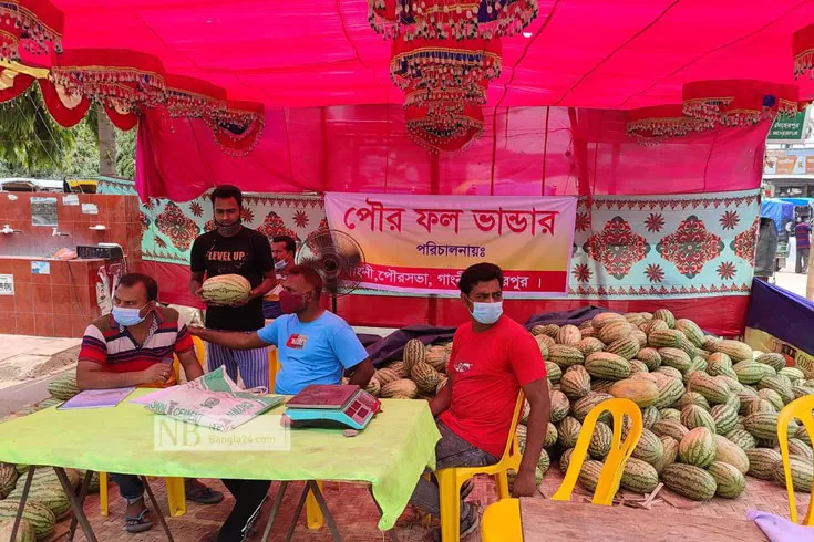মেয়রের-উদ্যোগে-তরমুজের-দাম-কমল-কেজিতে-২০-থেকে-২৫-টাকা