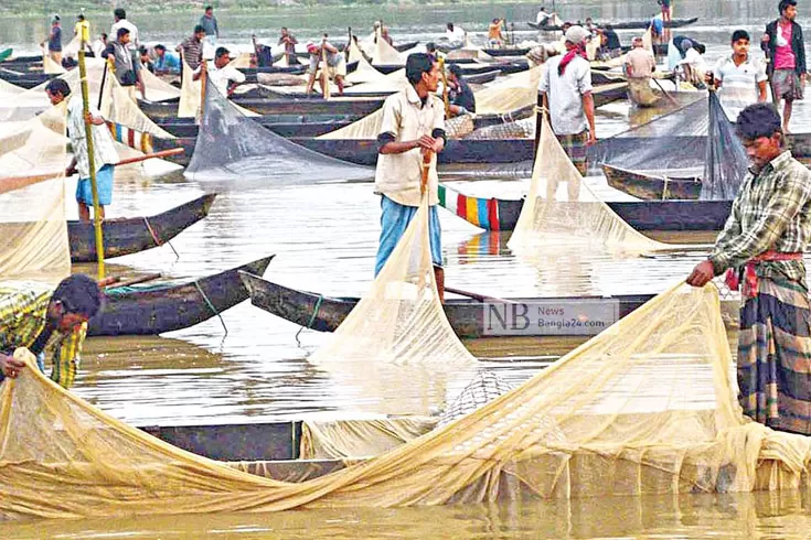 হালদা-থেকে-ডিম-আহরণের-প্রস্তুতি