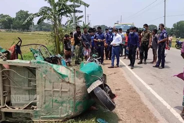 অটোরিকশায়-ট্রাকচাপা-নিহত-৩-