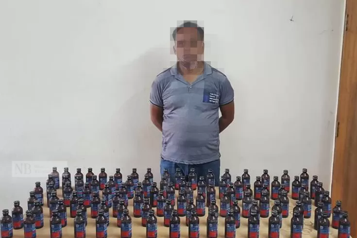 ৯৭-বোতল-ফেনসিডিলসহ-গ্রেপ্তার-১