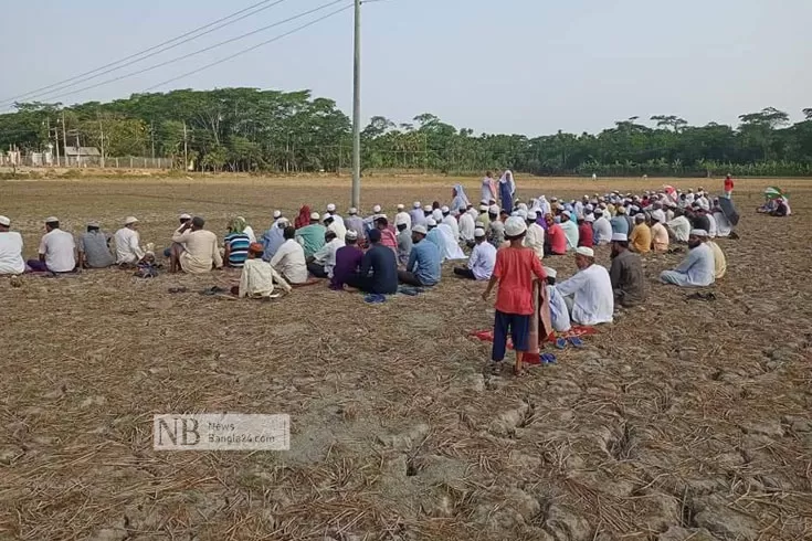 করোনা-থেকে-মুক্তি-ও-বৃষ্টি-চেয়ে-মসজিদে-প্রার্থনা