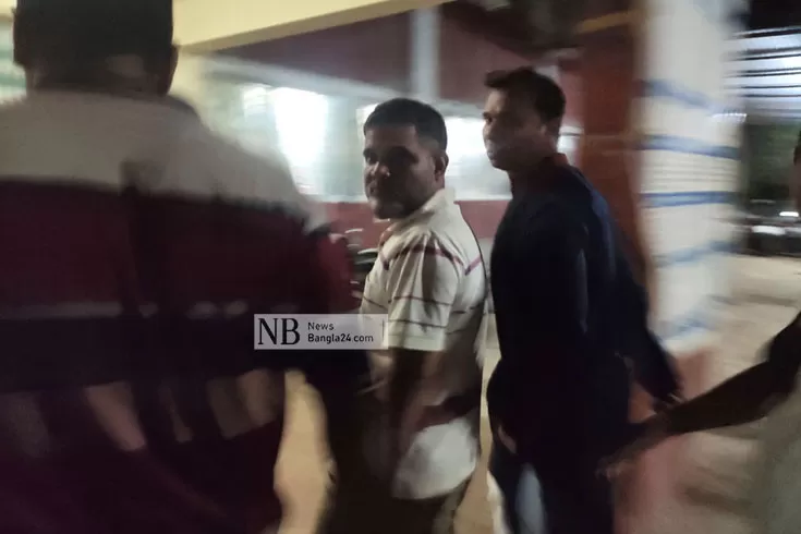 স্বাক্ষর জাল করে টাকা আত্মসাৎ