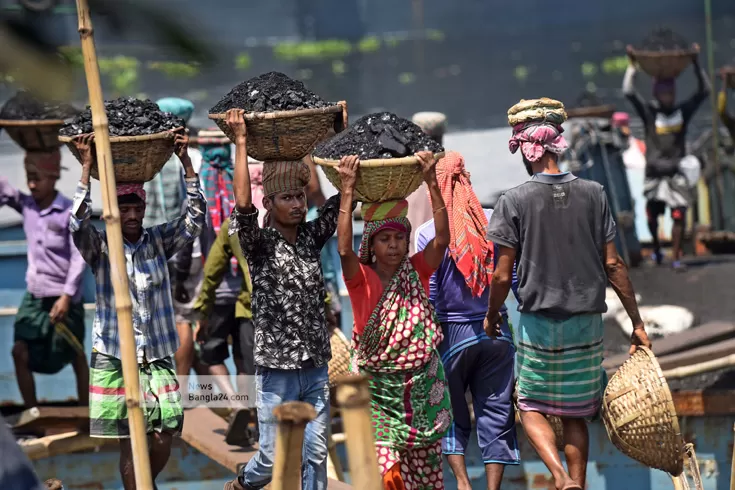 আবার অচেনা মে দিবস