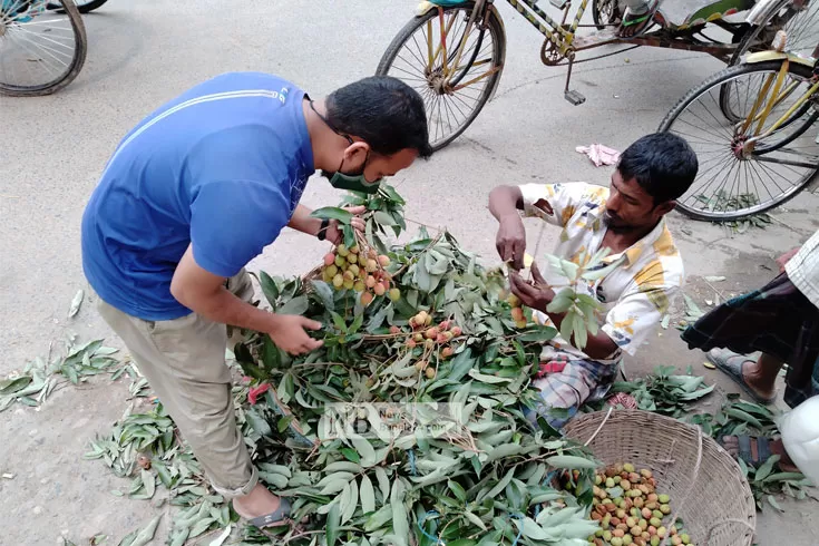 বৈশাখেই-মিলছে-লিচু