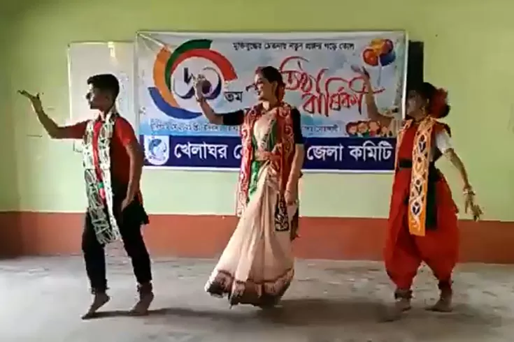 ৬৯-বছরে-খেলাঘর