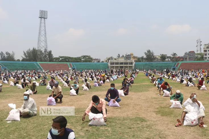 বরিশালে দেড় হাজার মানুষকে প্রধানমন্ত্রীর উপহার  