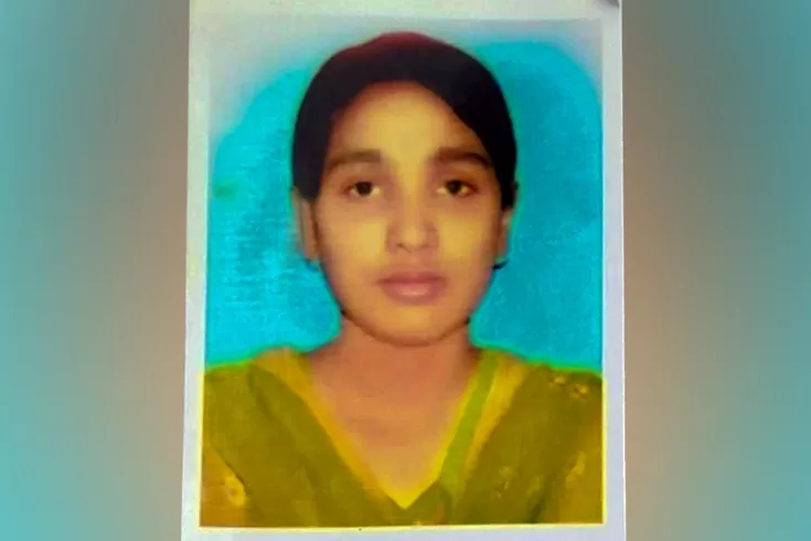 বিশ্ববিদ্যালয়-ছাত্রীর-মৃত্যু-নিয়ে-রহস্য