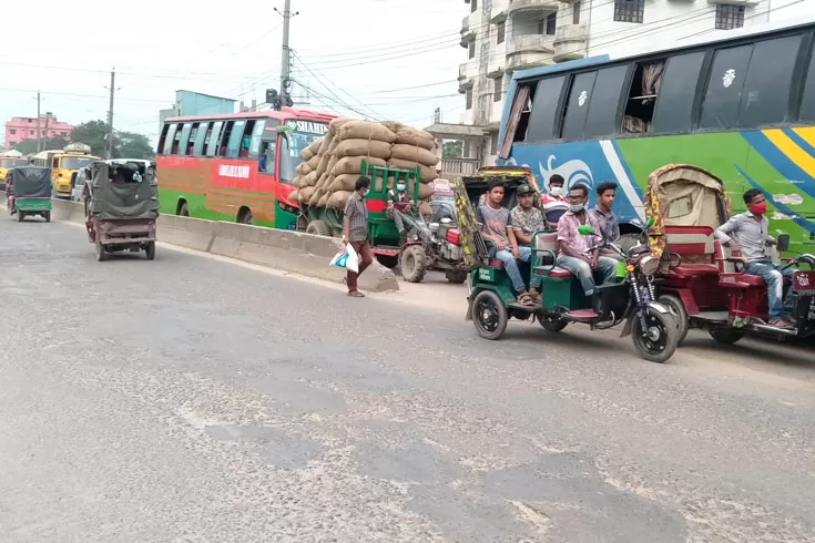 যানজটে-ইফতার-করতে-পারেননি-হাজারো-যাত্রী