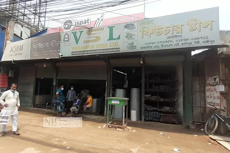 টঙ্গীতে-ছয়-দোকানে-দুর্ধর্ষ-ডাকাতি-দুইজন-আহত 