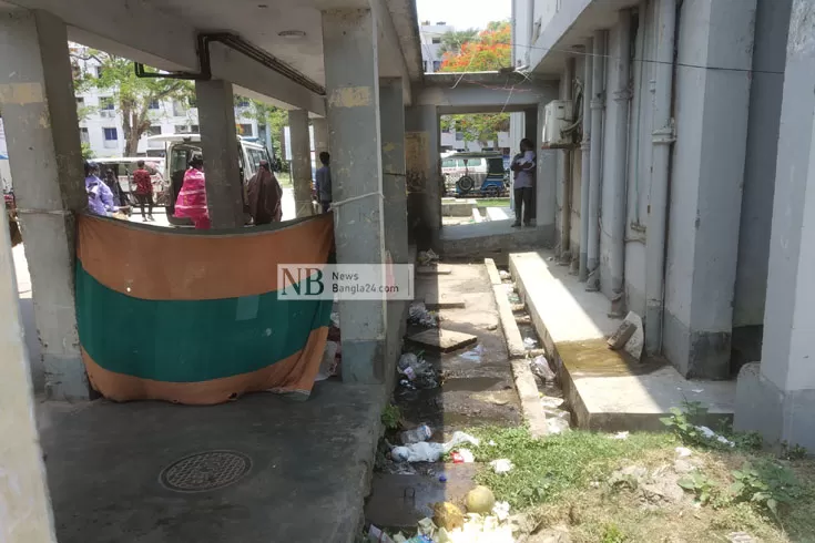 গোপালগঞ্জে-ডায়রিয়ার-প্রকোপ-খোলা-জায়গায়-চিকিৎসা-  