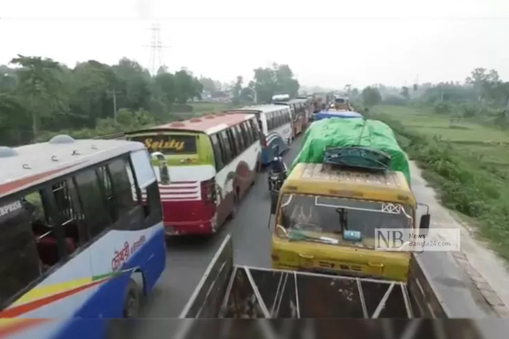 হঠাৎ-১৪-কিলোমিটারের-যানজট-দেখল-টাঙ্গাইল-মহাসড়ক