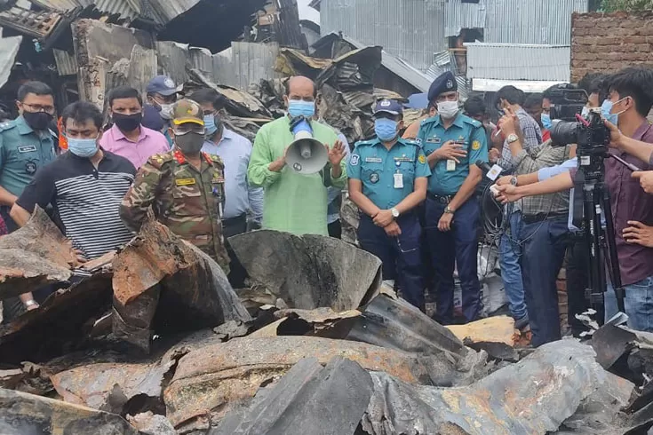 আগুনে ক্ষতিগ্রস্ত সাততলা বস্তির কেউই অভুক্ত থাকবে না: আতিক