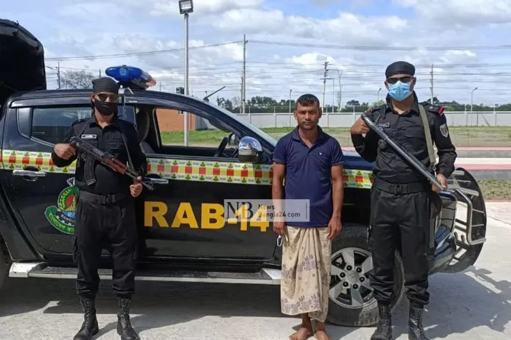 নকল-স্টিকারযুক্ত-বিড়ি-ব্যবসায়ী-গ্রেপ্তার