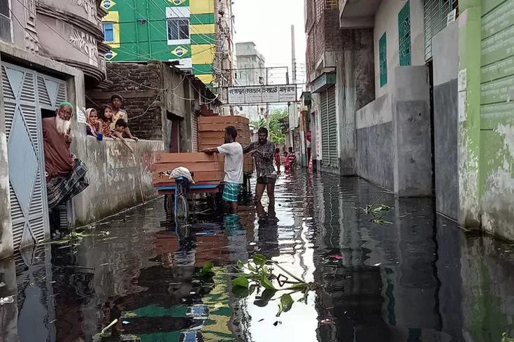 জলাবদ্ধতা-ফতুল্লায়-পানিবন্দি-হাজারো-মানুষ