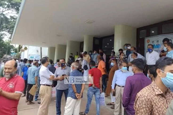 সিঅ্যান্ডএফ এজেন্টদের বিক্ষোভ