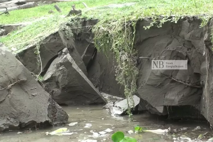 বর্ষার-শুরুতেই-যমুনায়-ঘরবাড়ি-ফসলি-জমি