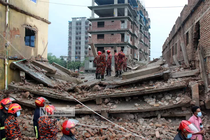 ধসে পড়া ভবনটির ছিল না অনুমোদন