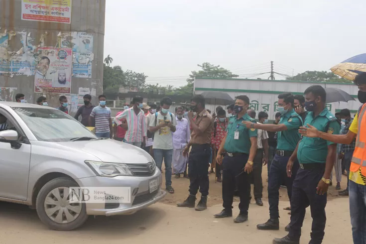 লকডাউনের-দ্বিতীয়-দিন-কঠোর-ভূমিকায়-প্রশাসন