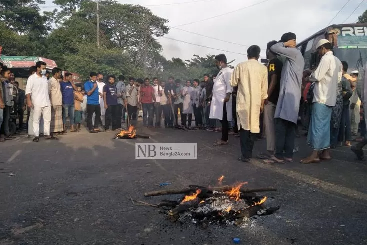 কমিটিতে-পদ-না-পেয়ে-ছাত্রলীগ-কর্মীদের-মহাসড়ক-অবরোধ