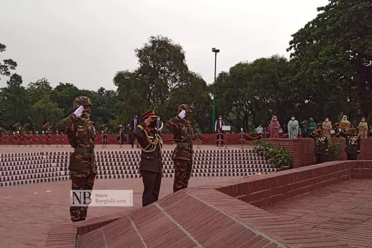 স্মৃতিসৌধে-নতুন-সেনাপ্রধানের-শ্রদ্ধা