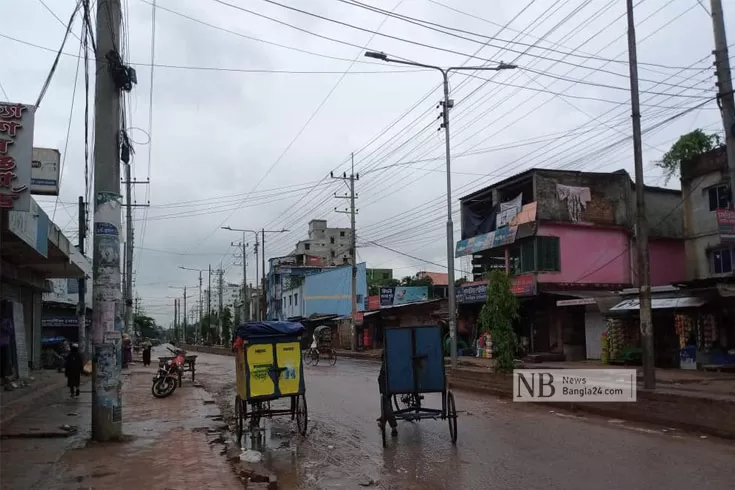 চট্টগ্রামে-রিকশা-এখন-সোনার-হরিণ