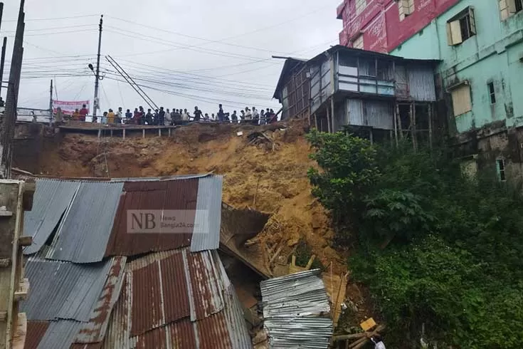 দোকান-ধস-পাল্টাপাল্টি-অভিযোগ-রাঙ্গামাটি-প্রশাসনের