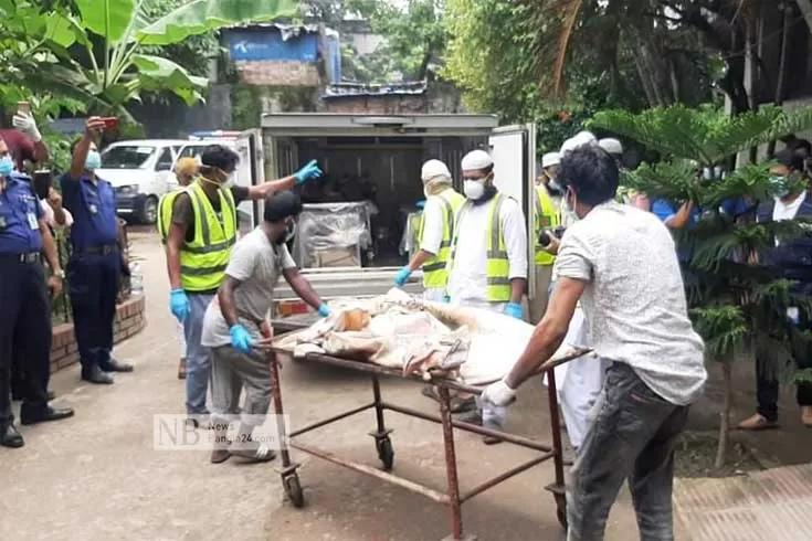 হাশেম-ফুডসে-আগুন-ক্ষতিগ্রস্তদের-পাশে-শ্রম-মন্ত্রণালয়