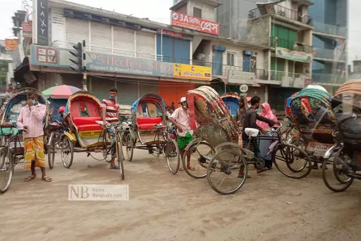 করোনায়-ভয়-জন্মেছে-বের-হচ্ছে-না-মানুষ