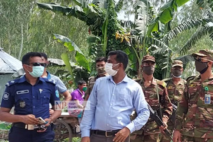 নির্দেশ অমান্য করে হাট বসালেন ইজারাদার