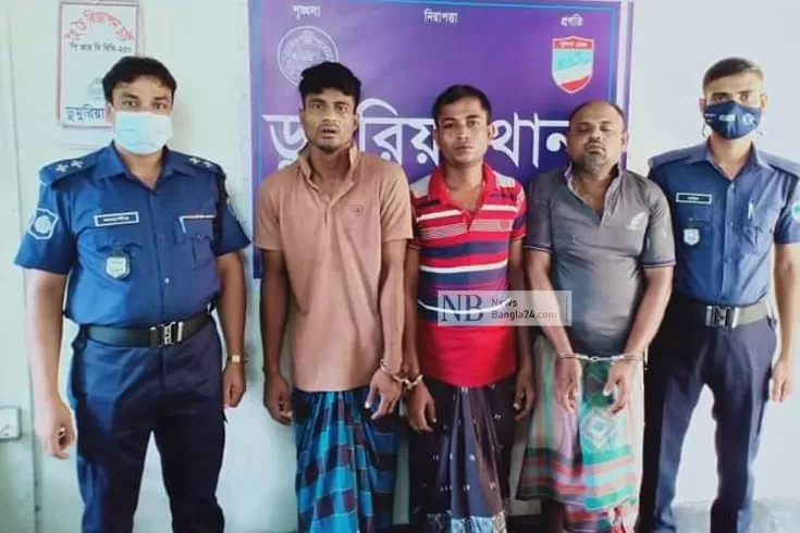 চুরির গরুসহ আটকের পর গণধোলাই