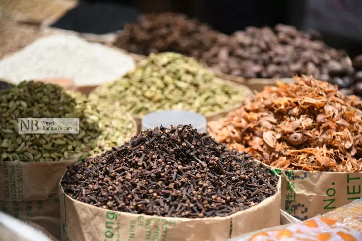 গরম মসলার বাজারে ক্রেতা নেই