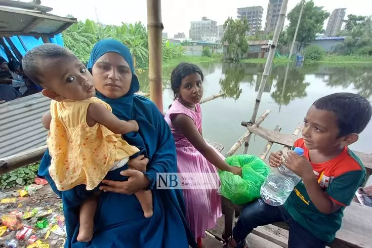 বাড়ি-ফেরার-অপেক্ষায়-চাঁদ