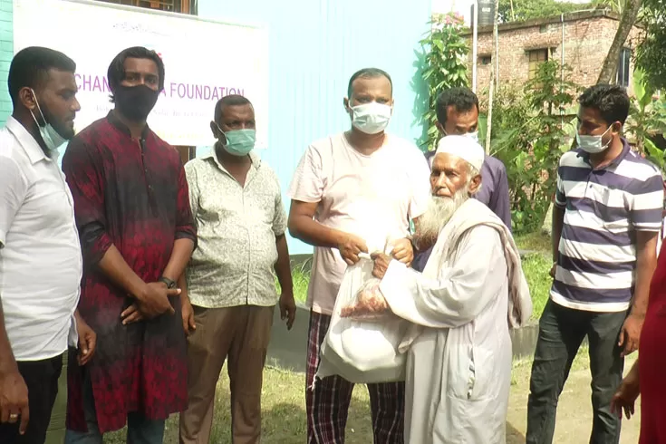 হতদরিদ্র-পরিবারের-পাশে-কাঞ্চন-ফাতেমা-ফাউন্ডেশন