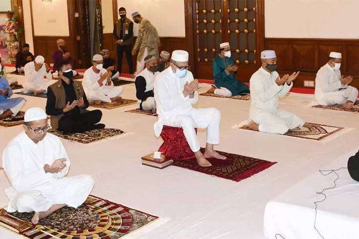 করোনার আঁধার কেটে ঝলমলে হবে বিশ্ব