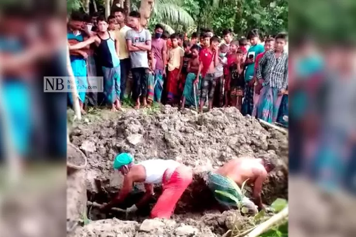 গৃহবধূর লাশ