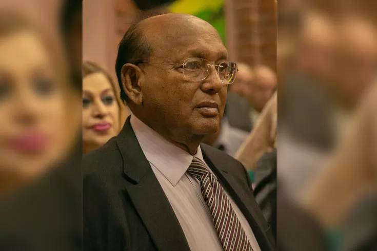 টিকা-নিতে-ও-মাস্ক-পরতে-বাধ্য-করার-পক্ষে-তোফায়েল