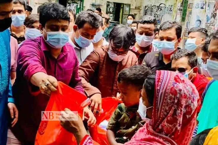 জয়ের-জন্মদিনে-খাবার-বিতরণ-ছাত্রলীগের